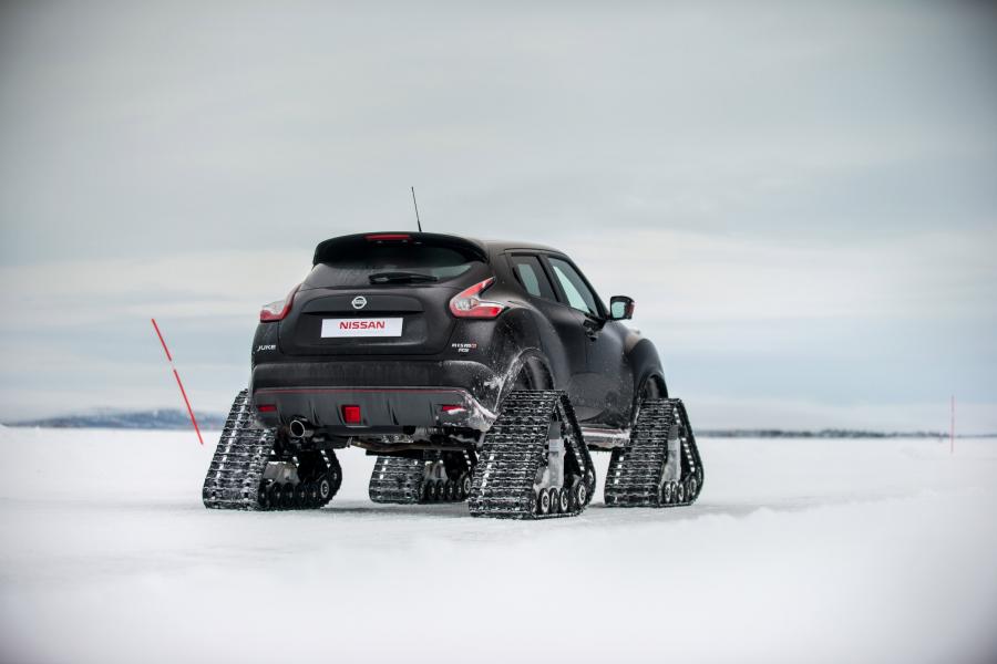  Nissan Juke Nismo RSnow 2015 года  (фото 21 из 24)